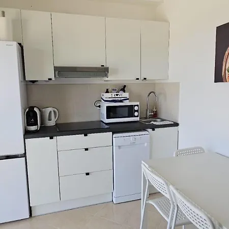 Bella Sorella View * 피조