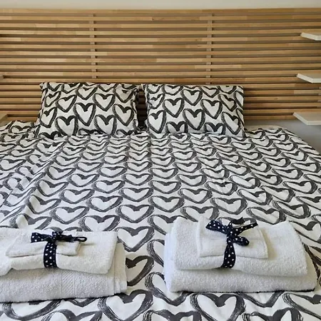 아파트 Bella Sorella View 피조